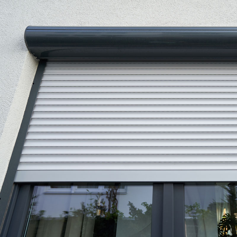 Vorbaurollladen Fenster
